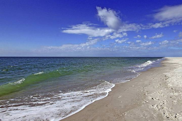 Vacation rental for 8 people, with pool and balcony in Captiva Island