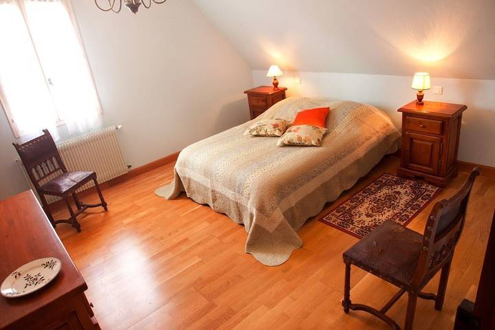 Location de vacances pour 12 personnes, avec jardin à Sauveterre-de-Béarn - 2