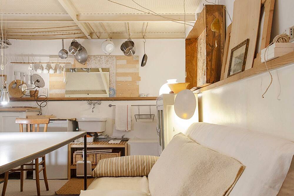 Independent little flat on two floor silent courtyiard with wisteria in Milán, Provincia de Milan