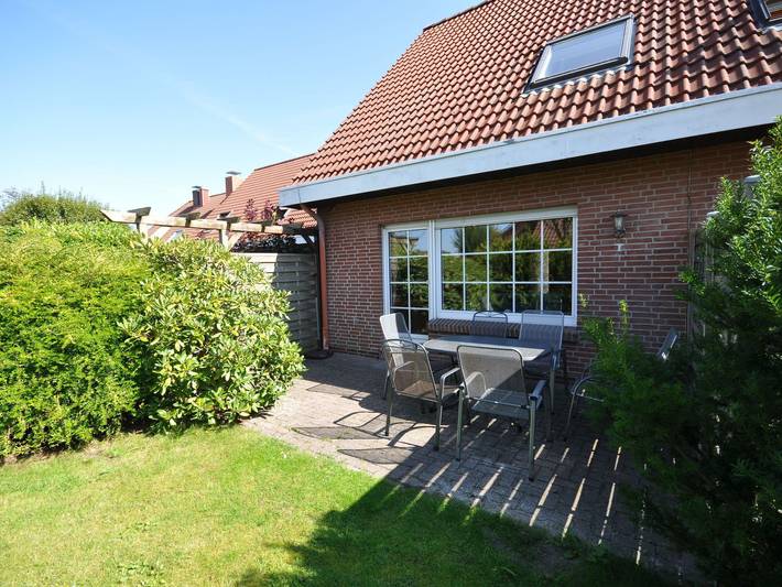 Ferienhaus für 7 Personen, mit Terrasse und Garten in Wittmund