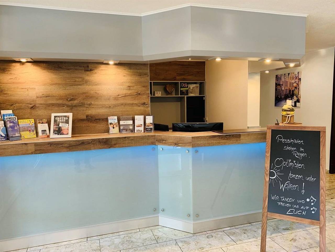 Hotel Stadt Aurich - Doppelzimmer, Dusche oder Bad, Wc Komfort in Aurich, Nordseeküste