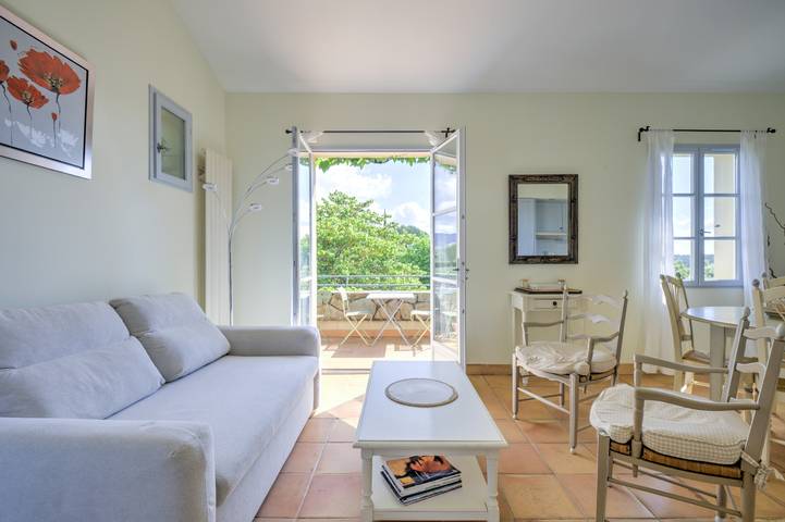 Apartamento entero, Appartement 2 Chambres  - 50m2 - Vue Sur Golf (N°25) in La Motte, Costa mediterránea (Francia)