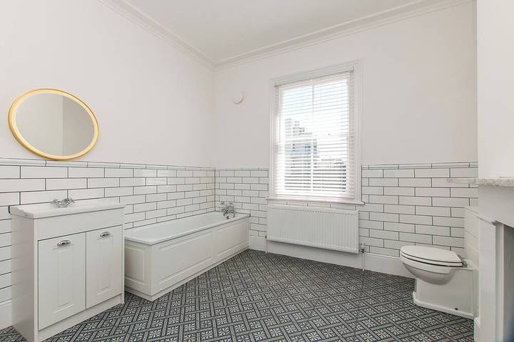 Trinity Retreat - Just a few minutes walk to Margate Old Town and Beach in Botany Bay, Kent