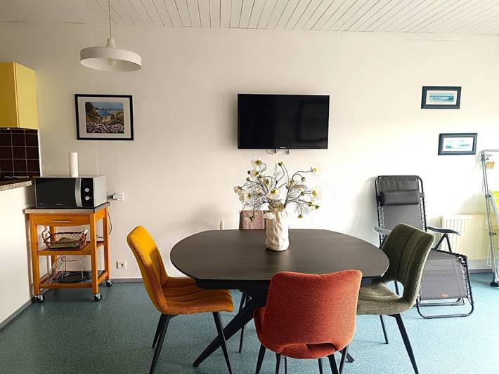 Gîte pour 4 personnes, avec terrasse dans Plage Trestraou - 2