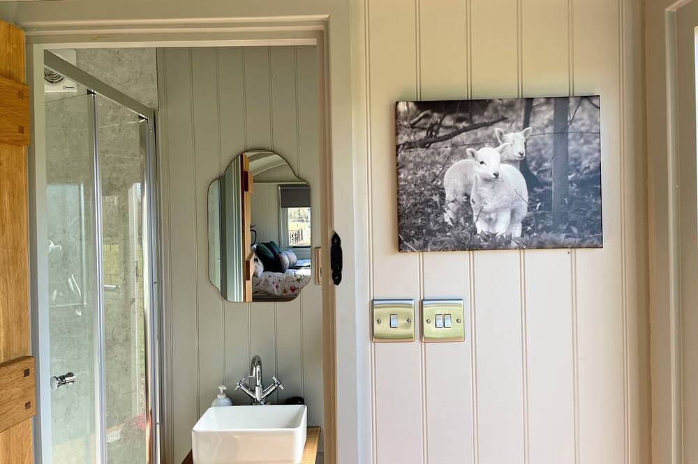 Shepherds Hut in the Cotswolds in Gloucestershire
