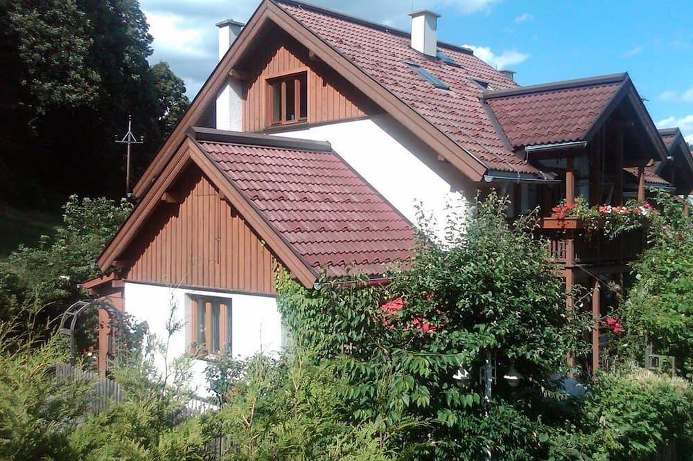 Ganze Wohnung, Ferienhaus Waldsicht - Fh (4-10 Personen, 5 Sz) in Flachau, Ski Amadé
