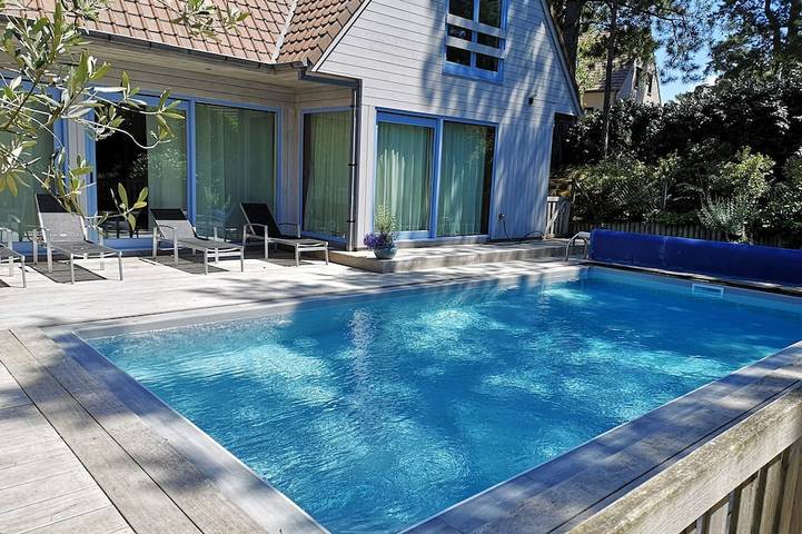 Location de vacances pour 8 personnes, avec terrasse et jardin dans Golf des Dunes