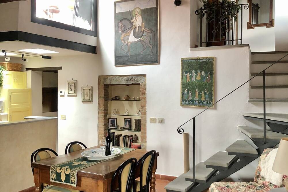 Appartamento intero, Casa 2 Camere con Vista Incantevole sulla Toscana in Antico Borgo Medioevale in Barberino Val d'Elsa, Barberino Tavarnelle