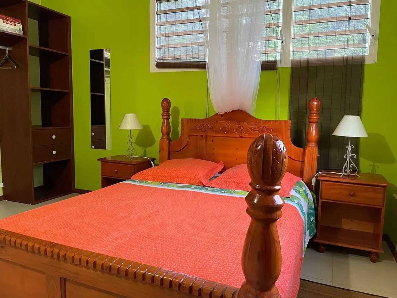 Entire apartment, Spacious Apartment in Sainte-Rose, 70 m² with Garden in Sainte-Rose, Guadeloupe (Caribbean)