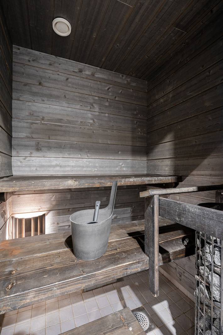 Peaceful 2Br Getaway Cabin at the Top of Riihivuori in Muurame, Mittelfinnland
