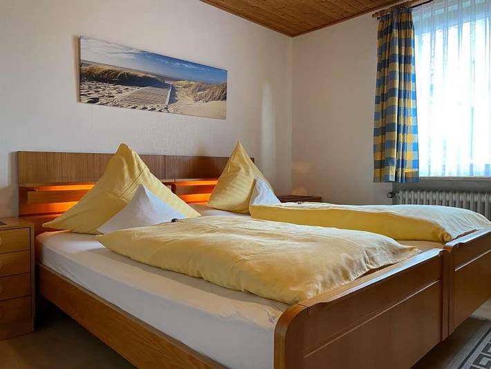Ganze Ferienwohnung, Fewo 1, Bad, Wc, 1 Schlafraum 68m² in Müden (Örtze), Faßberg