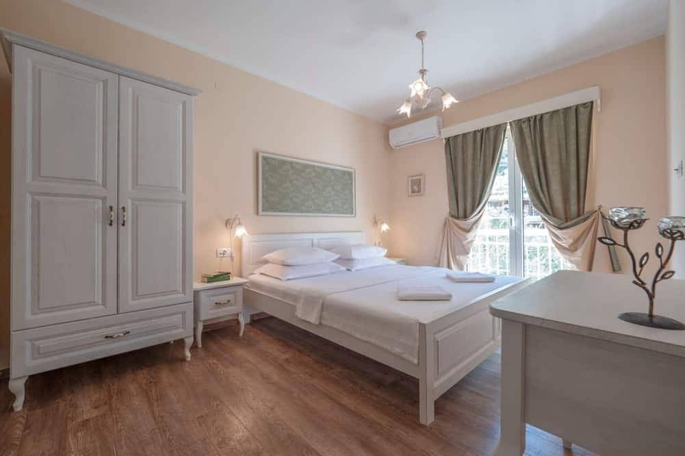 Entire apartment, Marinero Apartments-Two bedroom apartment 11 in Budva, Opština Budva