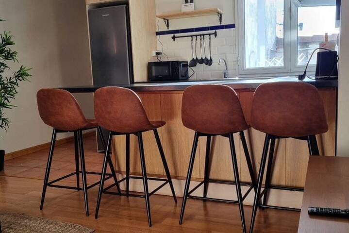 Ganze Wohnung, 123A - Just steps from the beach, very bright in Distrito Centro (Gijón), Gijón