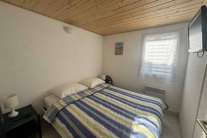 Location de vacances pour 4 personnes, avec terrasse et piscine dans Office De Tourisme De La Tranche Sur Mer - 2