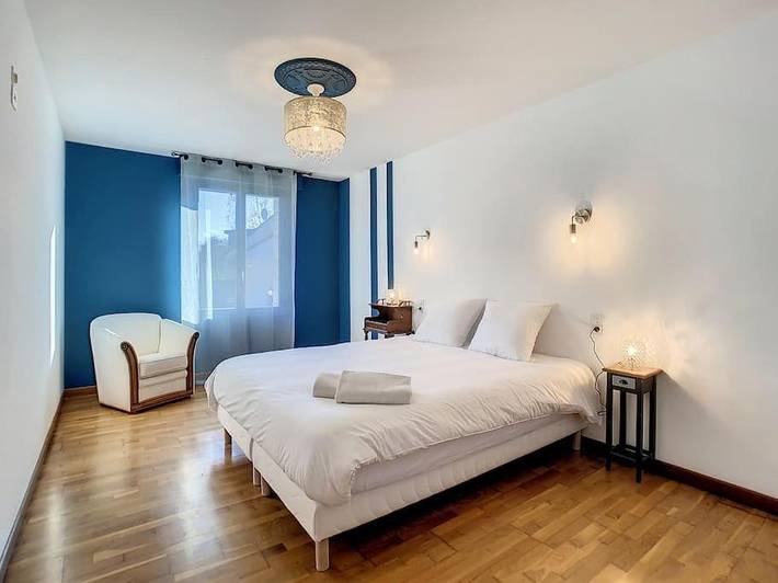 Location de vacances pour 10 personnes, avec sauna et jardin, animaux acceptés dans Plan D Eau De La Cantache - 4