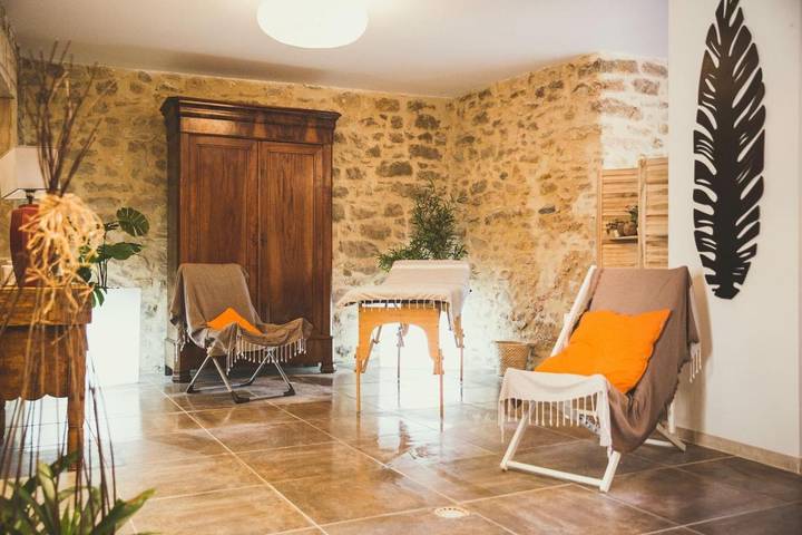 Maison d’hôte pour 2 personnes, avec jacuzzi ainsi que jardin et piscine dans Gorges de l’Ardèche - 4