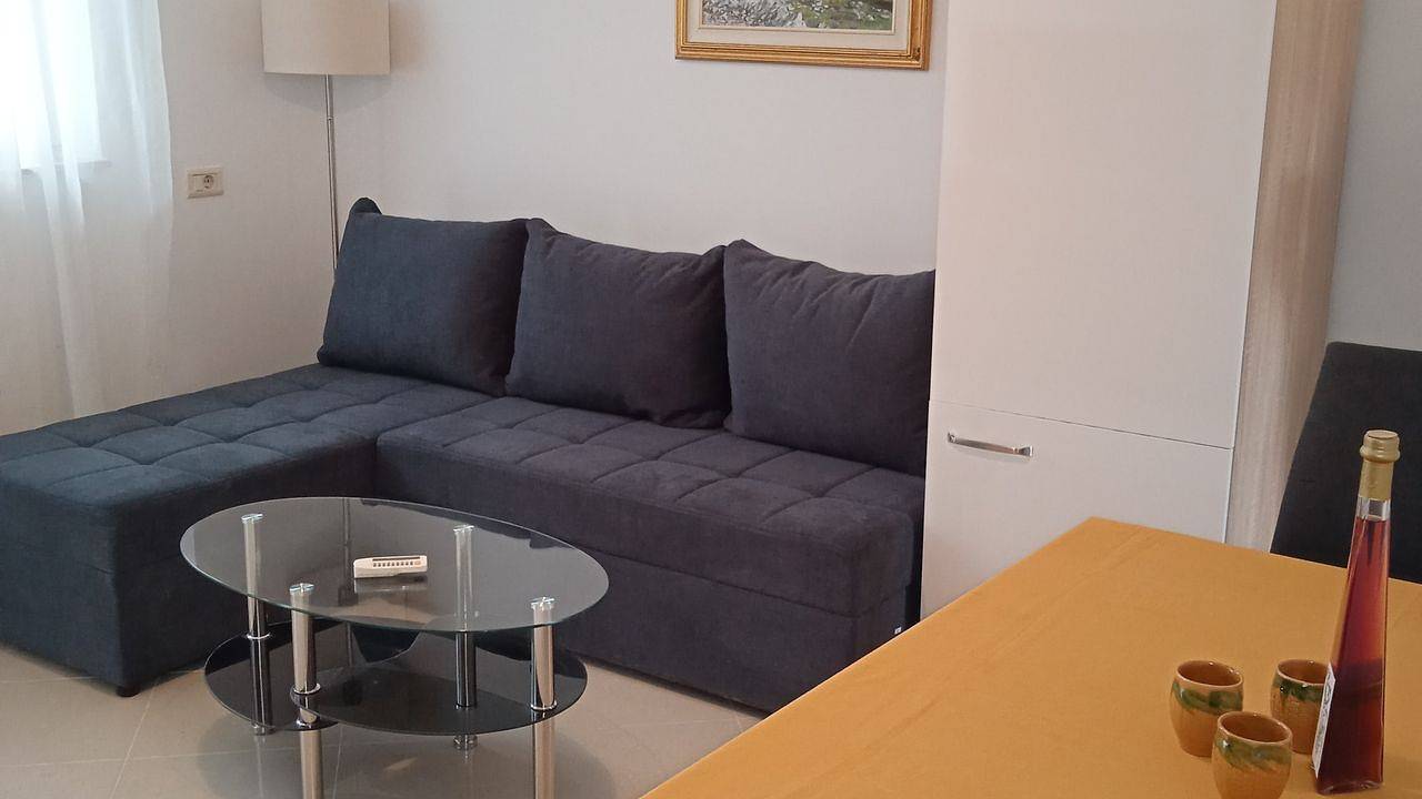 Ganze Ferienwohnung, Ferienwohnung für 2 Personen (36 m²) in Valun in Valun, Cres