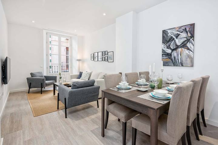 Entire apartment, Merced I - Holiday apartment Malaga City in Malaga Centro Historico, Malaga
