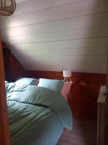 Gîte pour 11 personnes, avec terrasse à Massat