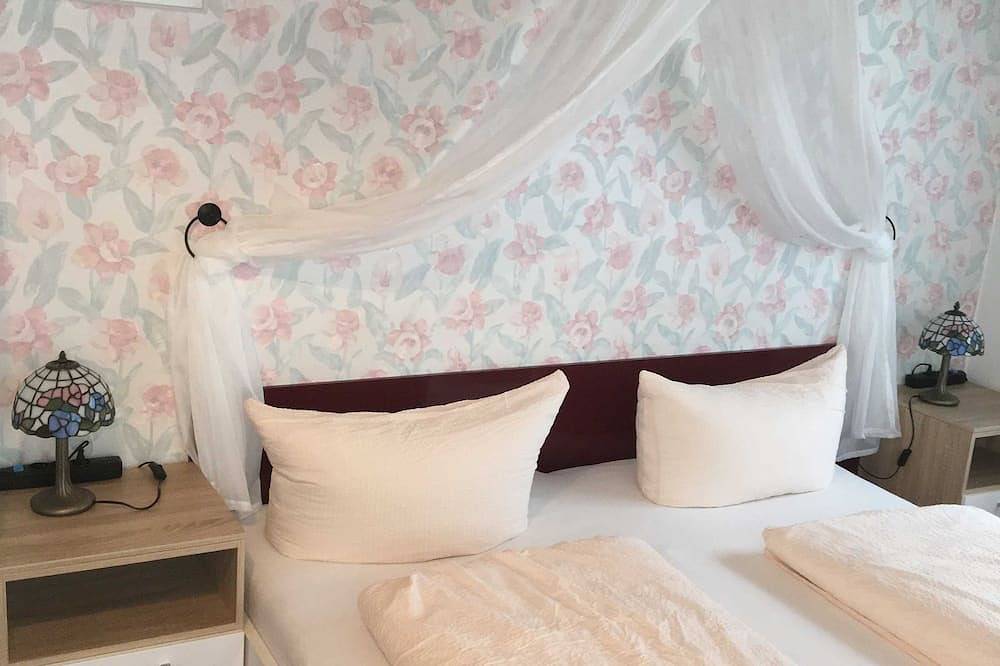 Doppelzimmer Nr. 5 - Gästehaus am Lindenweg in Meersburg, Obersee (Bodensee)