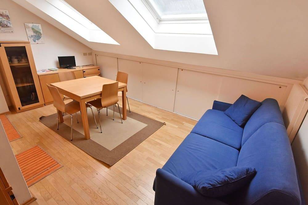 Ganze Wohnung, Angenehme Wohnung für 4 Gäste mit  W-Lan und Tv in Alba (Canazei), Canazei
