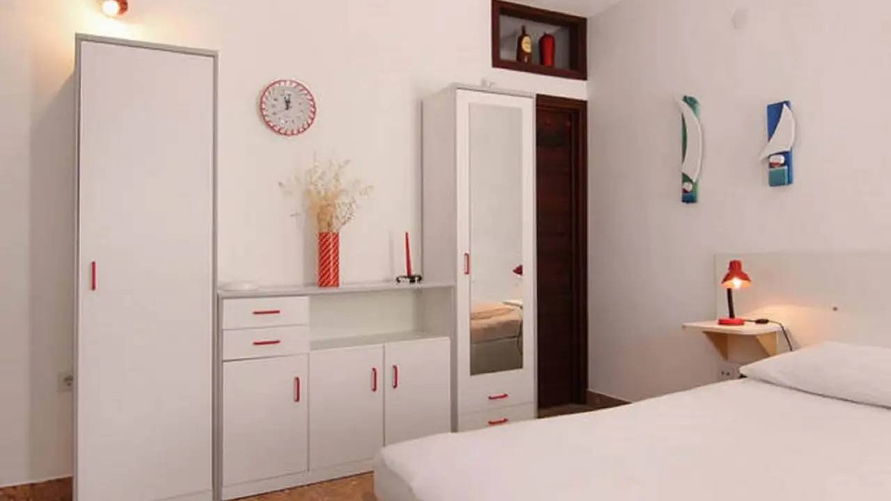 Ganze Ferienwohnung, Ferienwohnung für 2 Personen (24 m²) in Bol in Bol, Brac