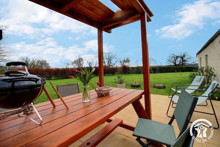 Gîte pour 2 personnes, avec jardin, animaux acceptés à Plestin-les-Grèves - 2