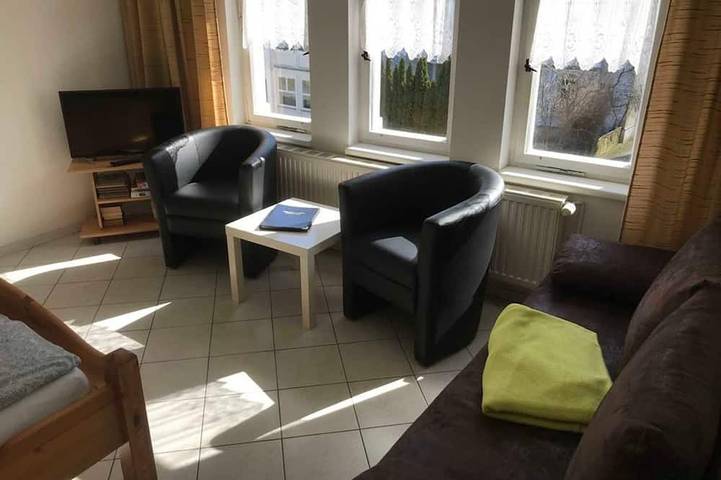 Villa für 4 Personen, mit Terrasse in Binz - 4