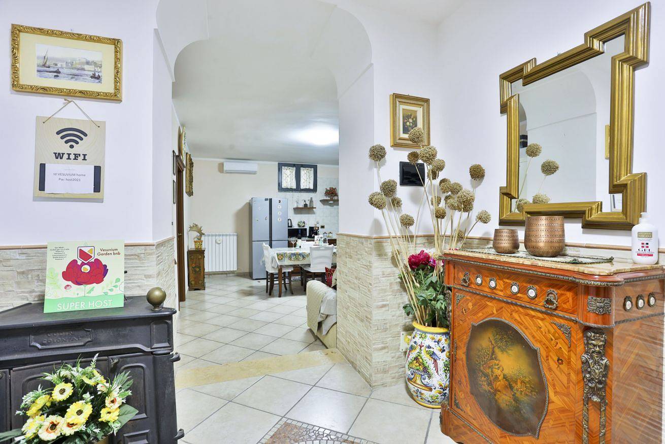 Ganze Wohnung, Guesthost - Vesuvium Garden in Portici, Nationalpark Vesuv