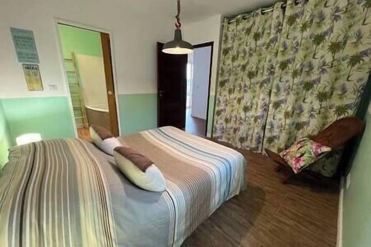 Location de vacances pour 6 personnes, avec jardin à Montredon-des-Corbières - 3
