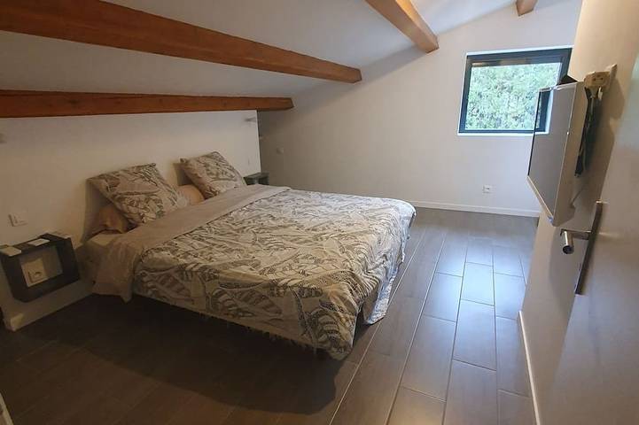 Location de vacances pour 8 personnes, avec jardin et sauna à Collias - 3