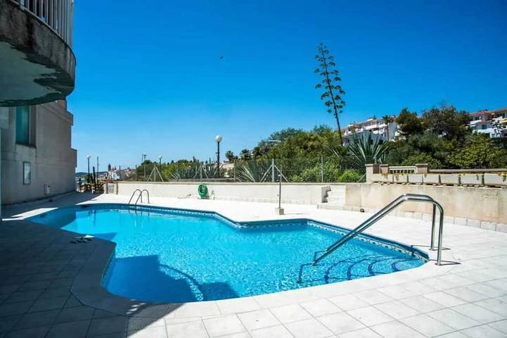 Vacation rental for 8 people, with pool in Sitges