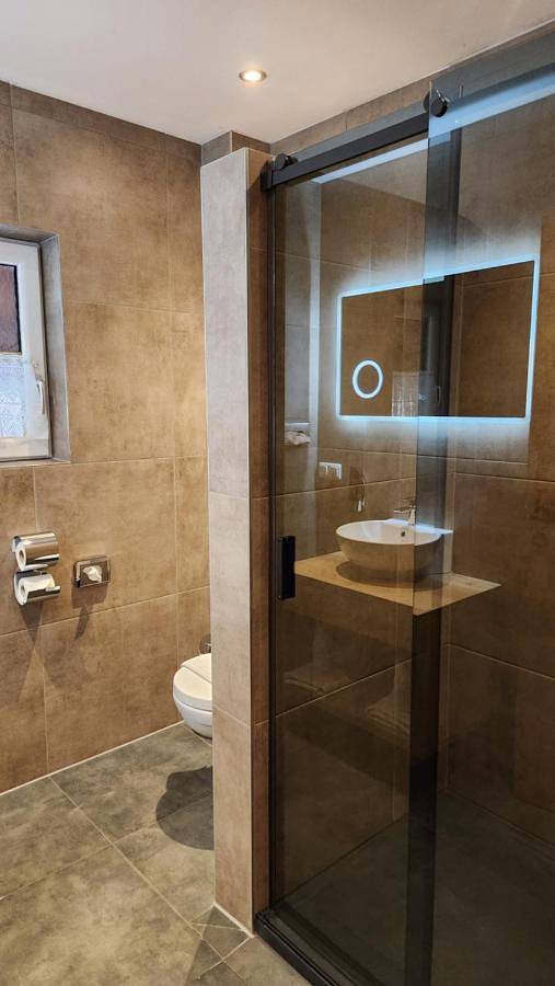 Ferienwohnung für 2 Personen, mit Balkon und Ausblick in Salzburg - 4