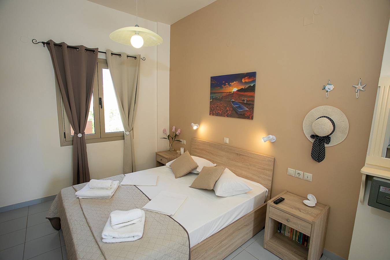 Apartment In A Hotel "Rania Studio No 8" with Sea View, Shared Terrace & Wi-Fi in Gouves, Iraklio-Heraklio region