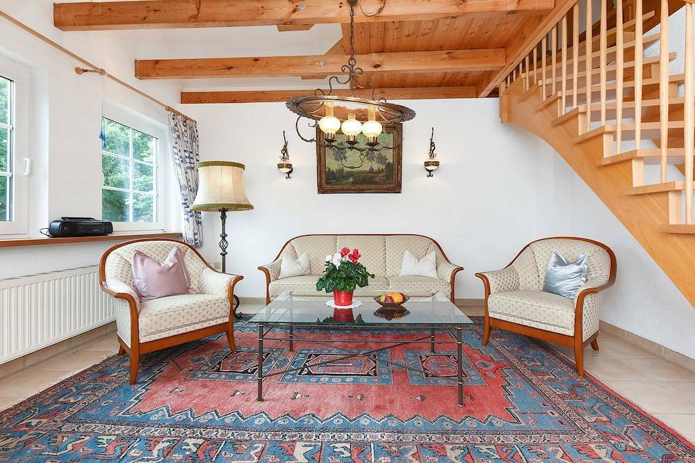 Ganze Wohnung, Ferienwohnung Möwe - Ferienwohnungen Möwe und Schwalbe im Haus Sassenhof in Dunum, Nordseeküste