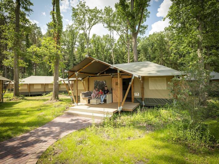 Zelt für 4 Personen, mit Terrasse in Hodenhagen