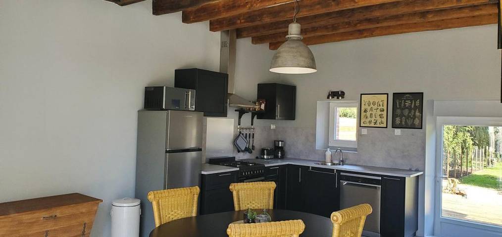 Location de vacances pour 6 personnes, avec terrasse et jardin à Préaux (Indre) - 3