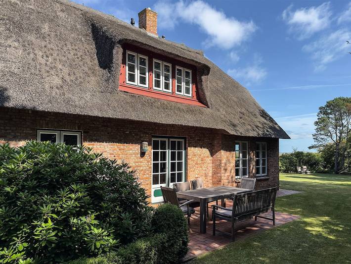 Ferienhaus für 6 Personen, mit Terrasse und Garten in Nebel