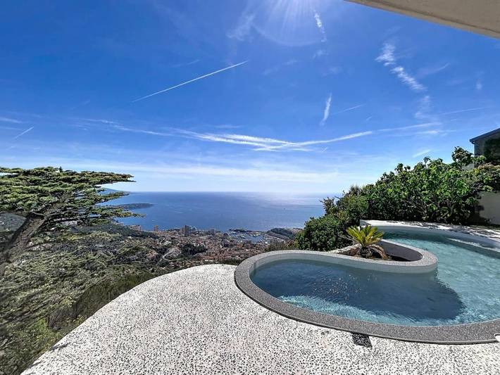 Villa pour 6 personnes, avec Terrasse et Jardin ainsi que Piscine et Vue à La Turbie