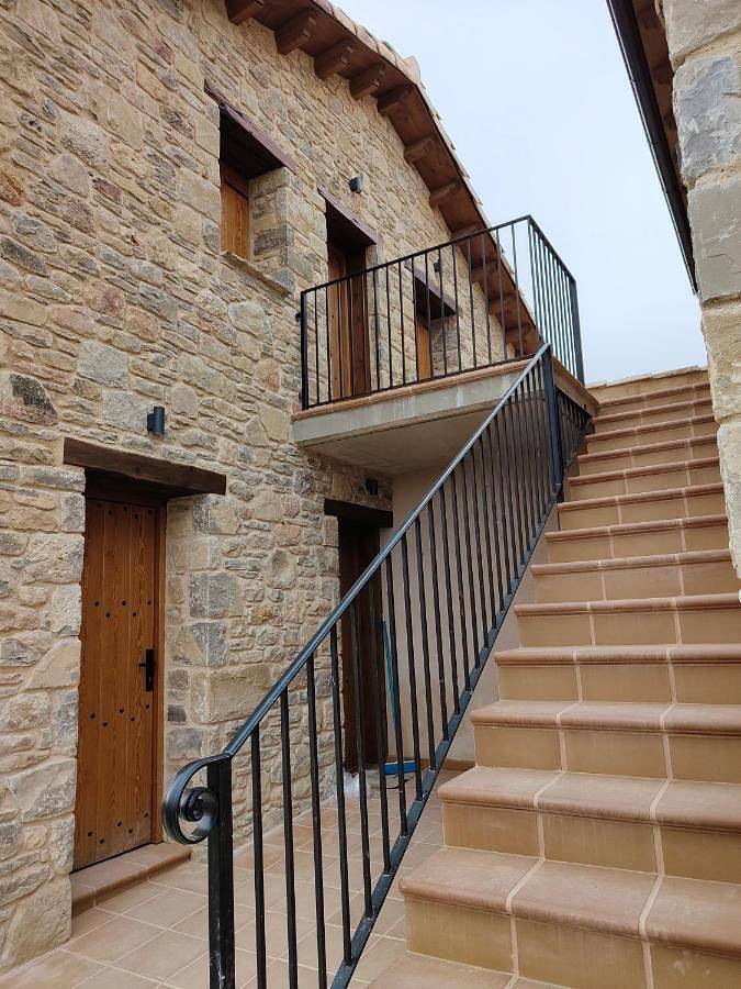 Casa rural para 6 personas, con jardín y vistas en Aragón - 2
