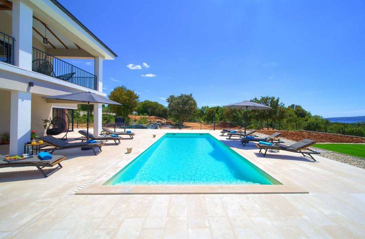 Ferienhaus für 10 Personen, mit Balkon und Garten sowie Pool und Sauna in Pinezici - 3