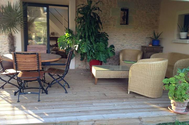 Gîte pour 2 personnes, avec Terrasse ainsi que Jardin et Sauna