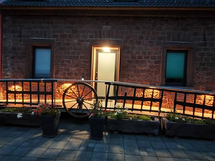 Ferienwohnung für 3 Personen, mit Terrasse und Garten, kinderfreundlich in Pirmasens - 4