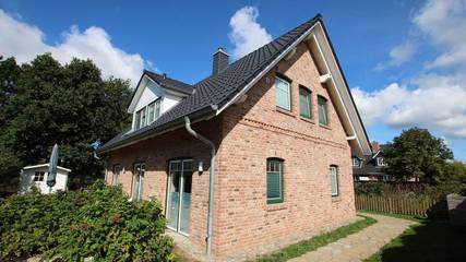 Ferienhaus für 6 Personen, mit Sauna und Terrasse sowie Garten, mit Haustier in Wrixum