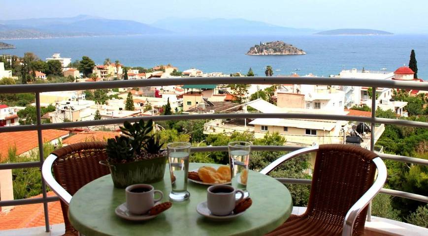 Location de vacances pour 4 personnes, avec piscine ainsi que jardin et vue dans Tolo (Grèce) - 4