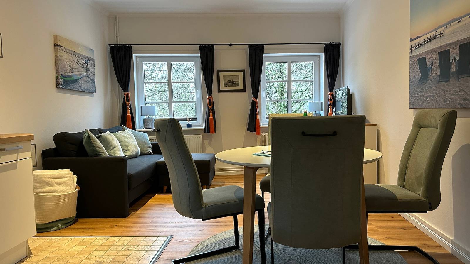 Ferienhaus 'Kleines Grachtenhaus' mit privater Terrasse und Wi-Fi in Friedrichstadt, Eider-Treene-Sorge