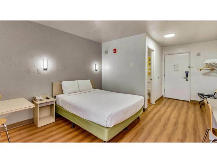 Entire apartment, 1 Full Bed | Non-Smoking in Ogden, Weber County