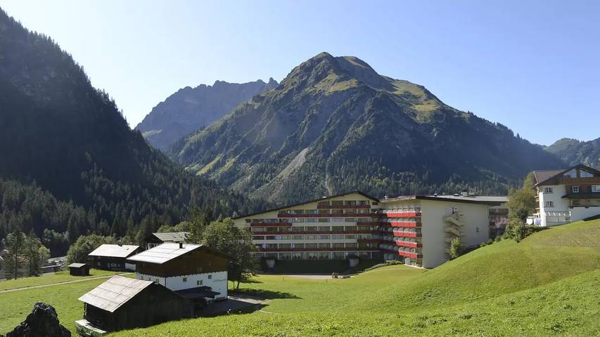 Ferienwohnung für 4 Personen, mit Pool und Sauna sowie Terrasse - 1