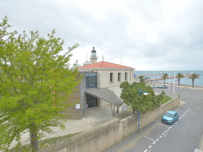 Gîte pour 5 personnes dans Le Vieux Phare Du Grau Du Roi
