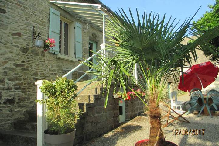 Gîte pour 4 personnes, avec Balcon et Jardin